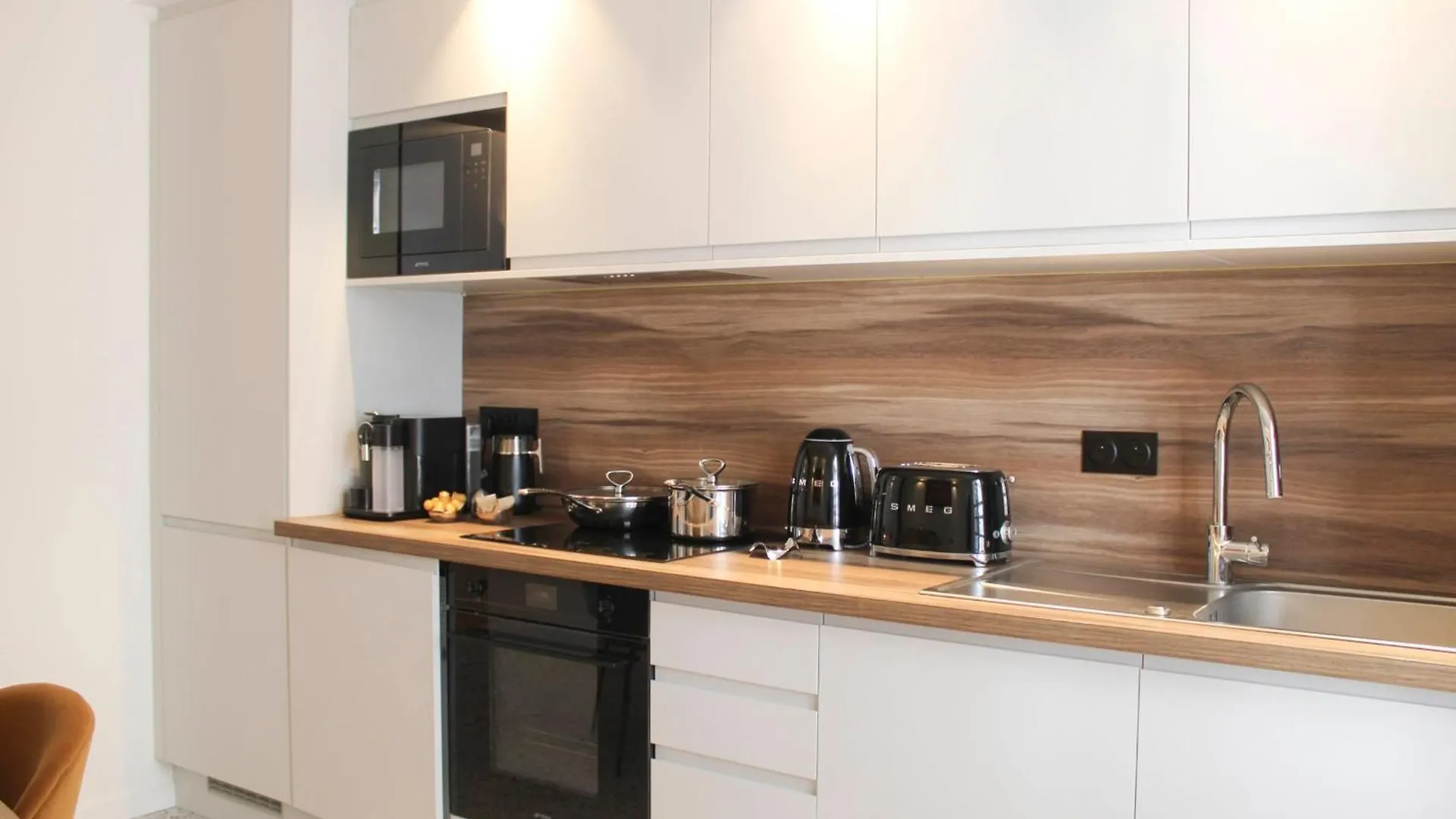Charming T3 In The Center Of Apartment Paris
